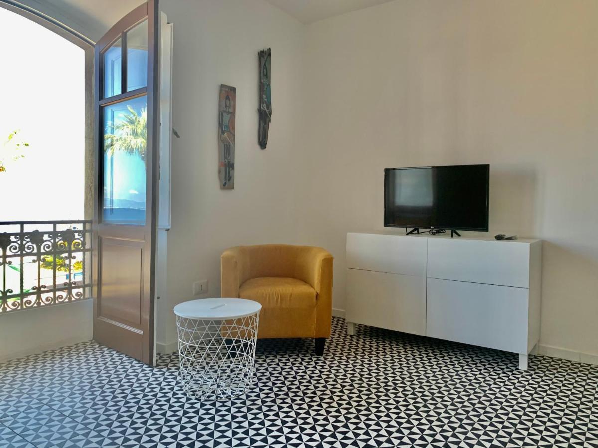 I Mezzanini Di Palazzo Bonaccorsi Apartment Milazzo Exterior photo